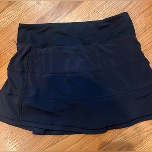 Black Lululemon Tennis Skirt Size 6 Tall Euc